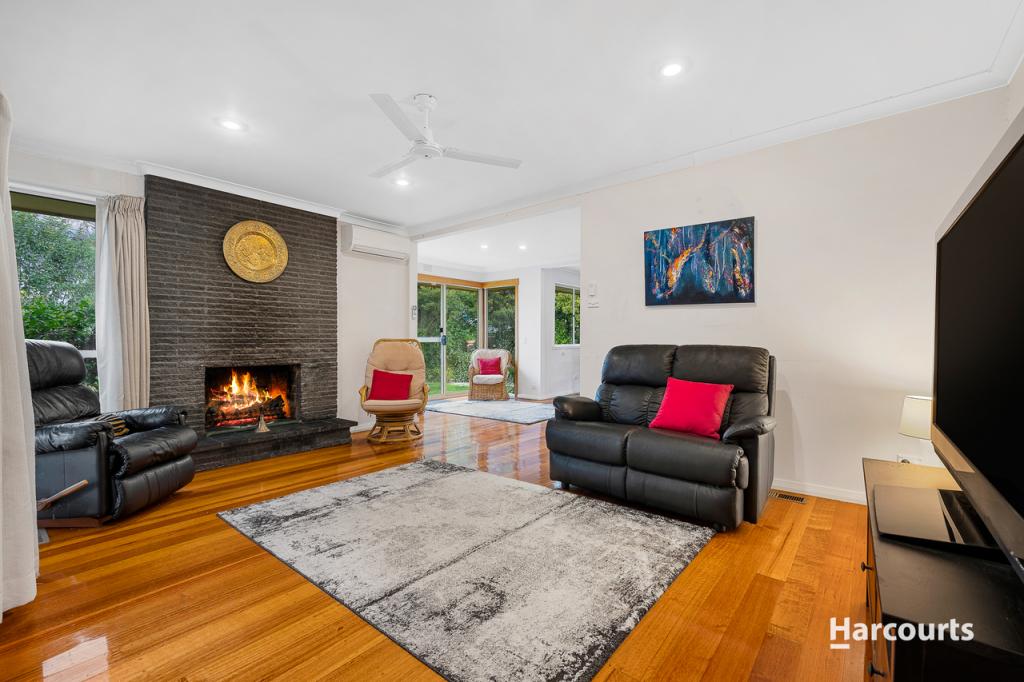 8 Michael Ct, Forest Hill, VIC 3131