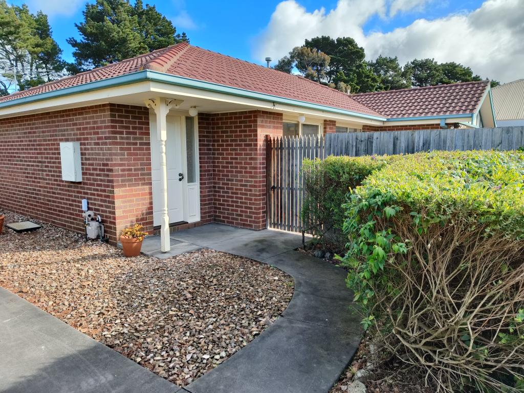 2/3 Pratt Ct, Bell Post Hill, VIC 3215