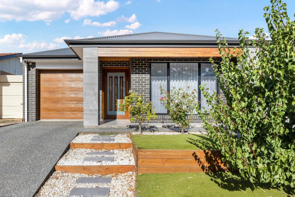 33B FAIRFAX RD, INGLE FARM, SA 5098