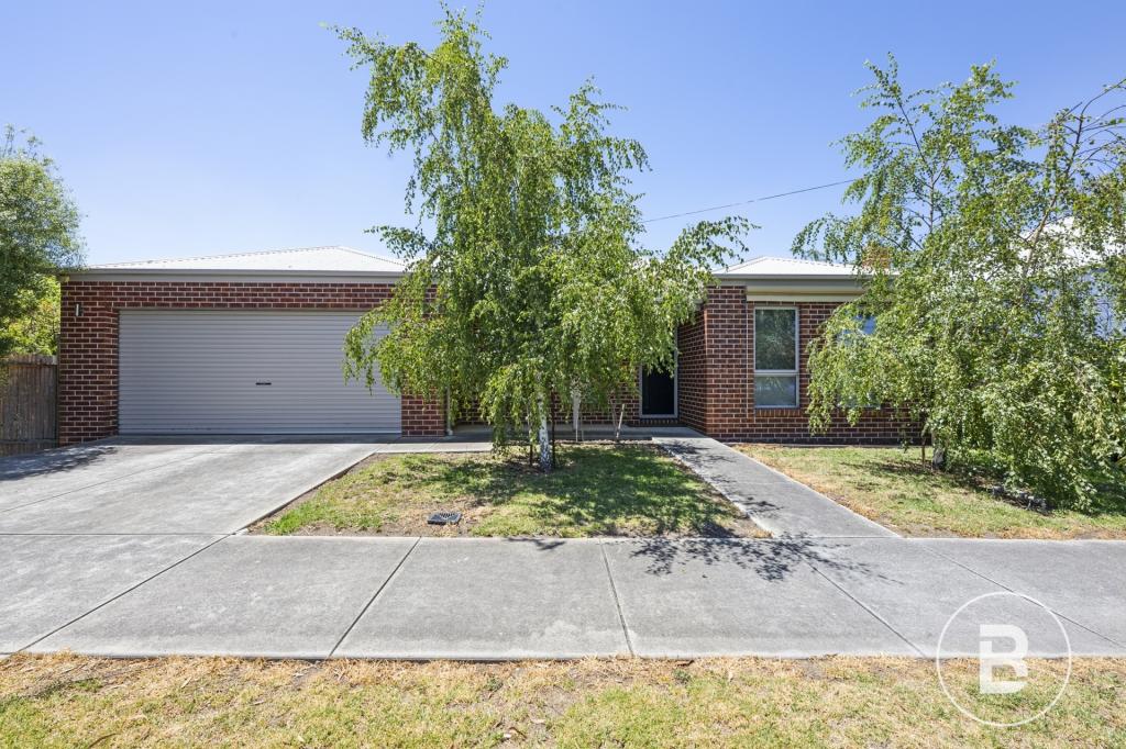 149 BEVERIN ST, SEBASTOPOL, VIC 3356