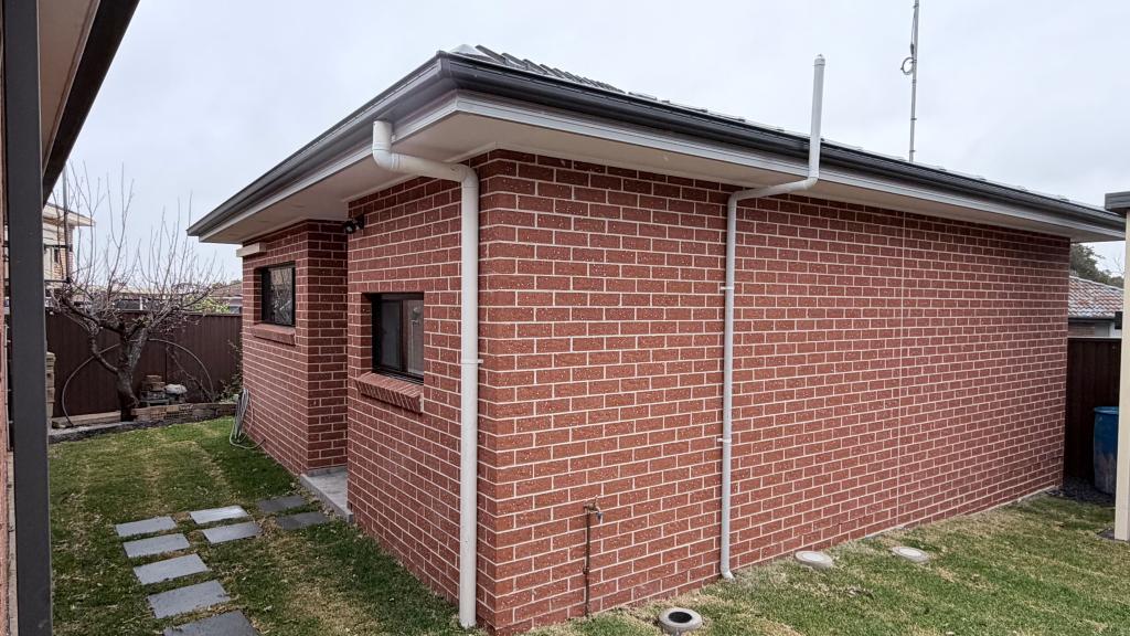 13a Underwood Rd, Prairiewood, NSW 2176