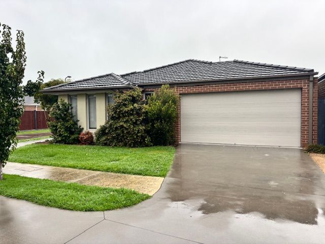 6 Manchester Bvd, Officer, VIC 3809