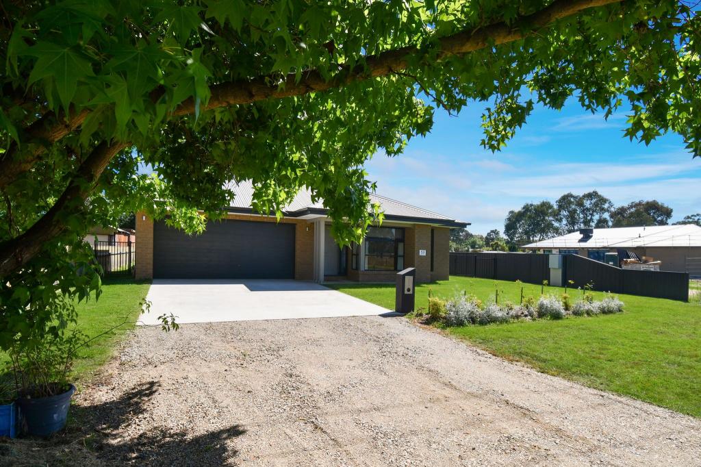 53 Macinnes St, Holbrook, NSW 2644