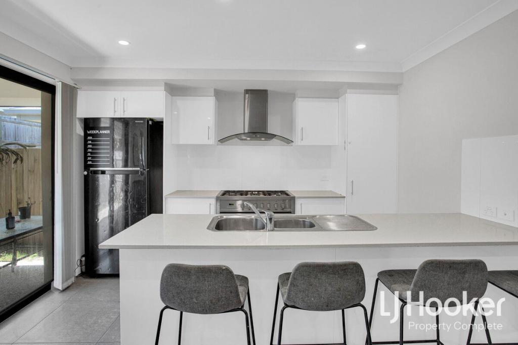 7 Dolostone St, Yarrabilba, QLD 4207