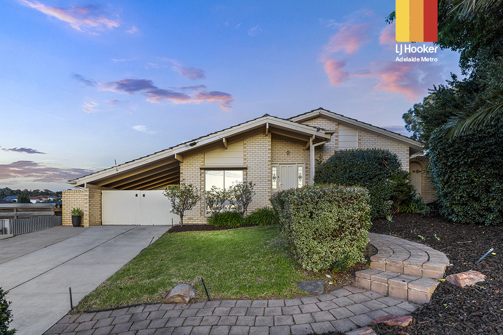 33 Mcgowan Rd, Para Hills, SA 5096