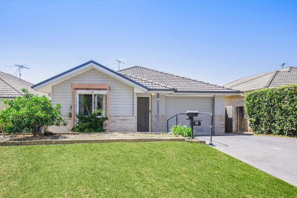 51 Irvine St, Elderslie, NSW 2570