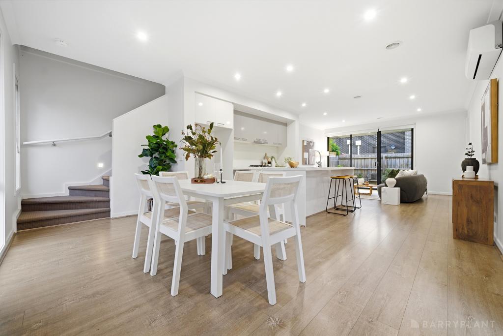 45 Quarter Cct, Springvale, VIC 3171