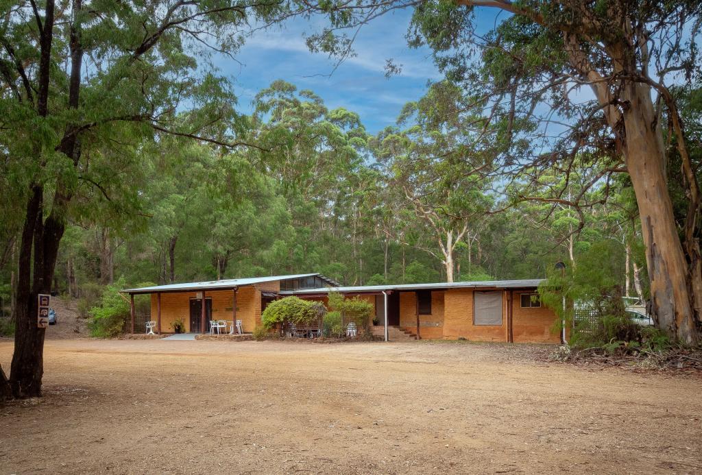 2610 SOUTH COAST HWY, WILLIAM BAY, WA 6333