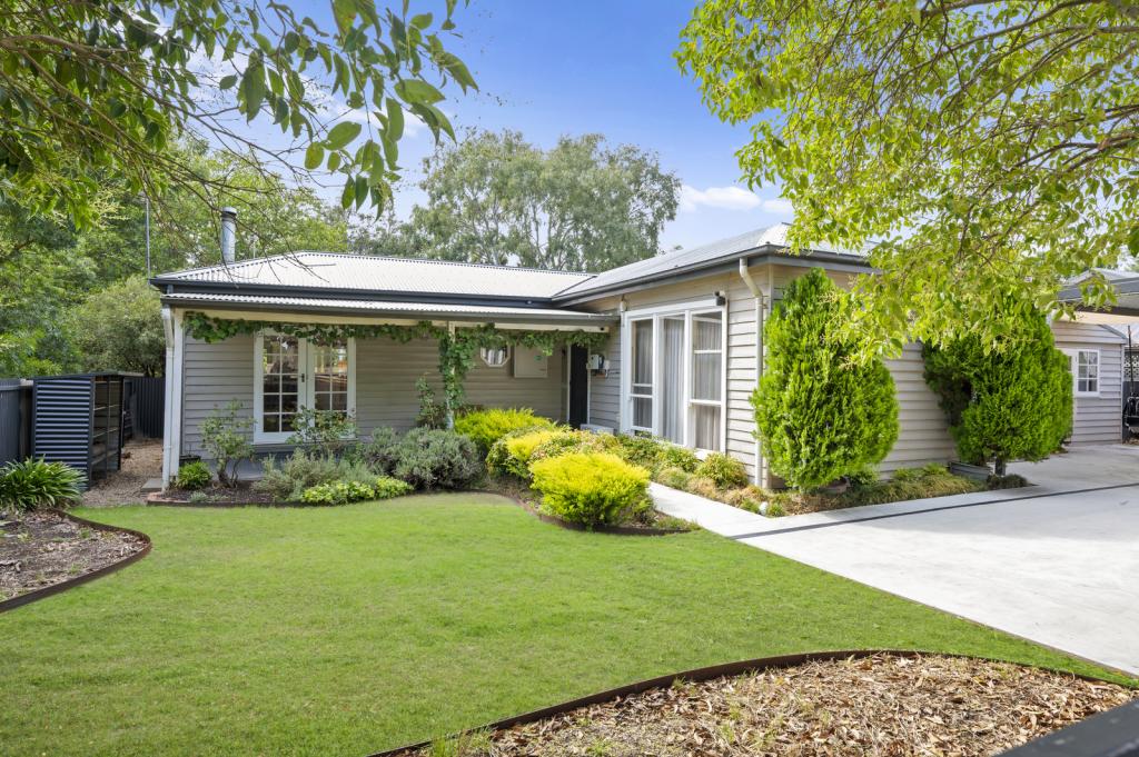 52 Withers Lane, Mansfield, VIC 3722