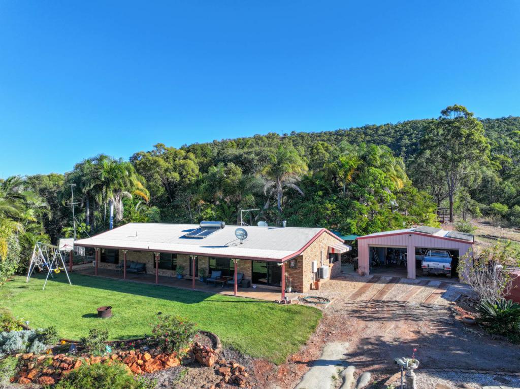 111 Higginsons Rd, Tungamull, QLD 4702