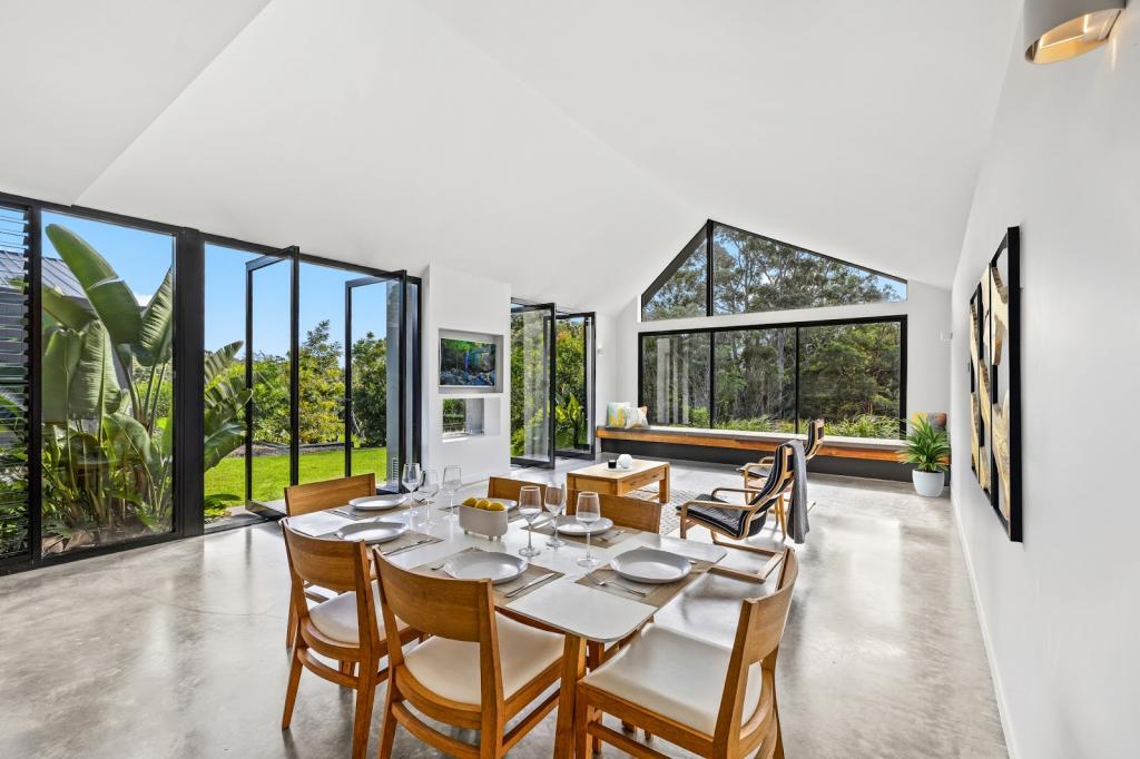 359 OLD TEWANTIN RD, LAKE MACDONALD, QLD 4563