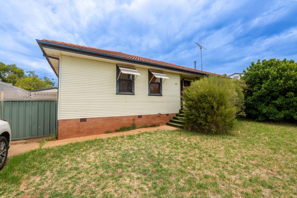 24 Scrivener St, Forbes, NSW 2871