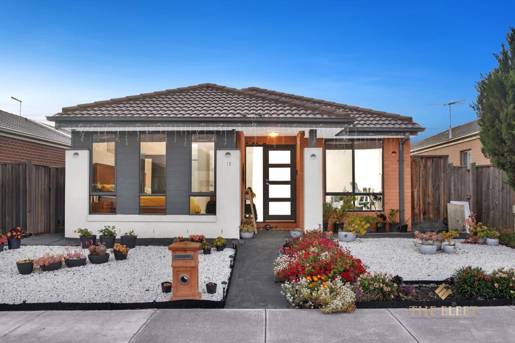 13 BOLIVAR ESP, TRUGANINA, VIC 3029