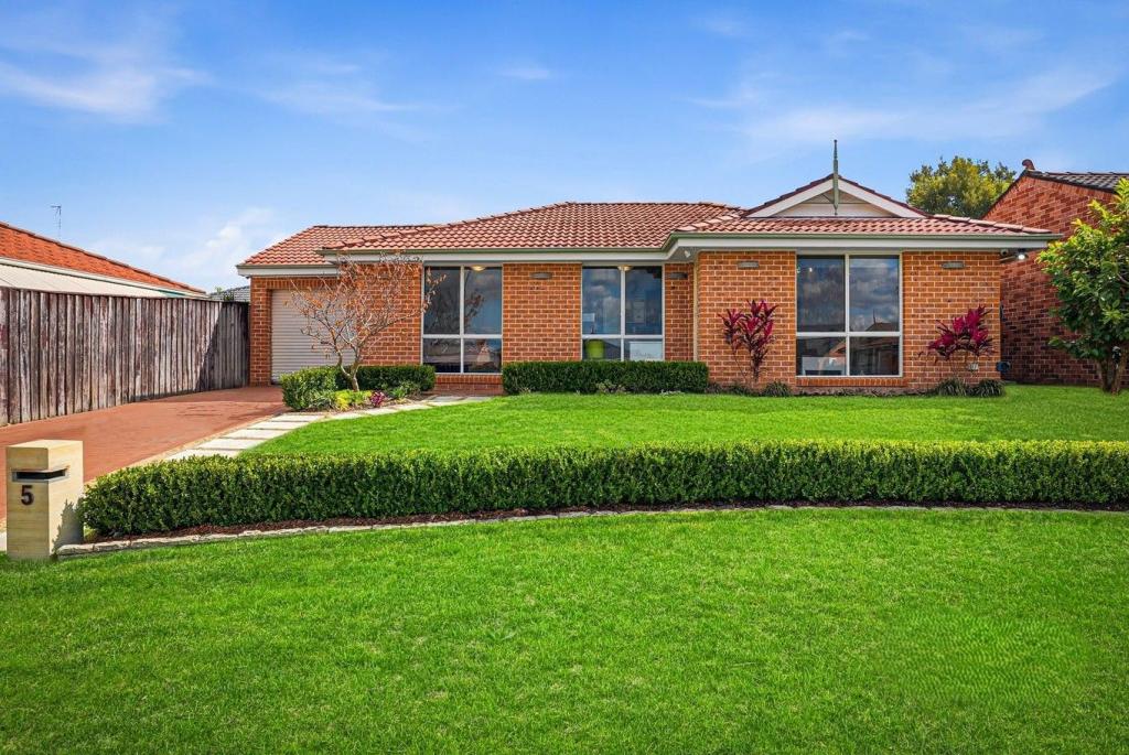 5 Shamrock Pl, Glendenning, NSW 2761