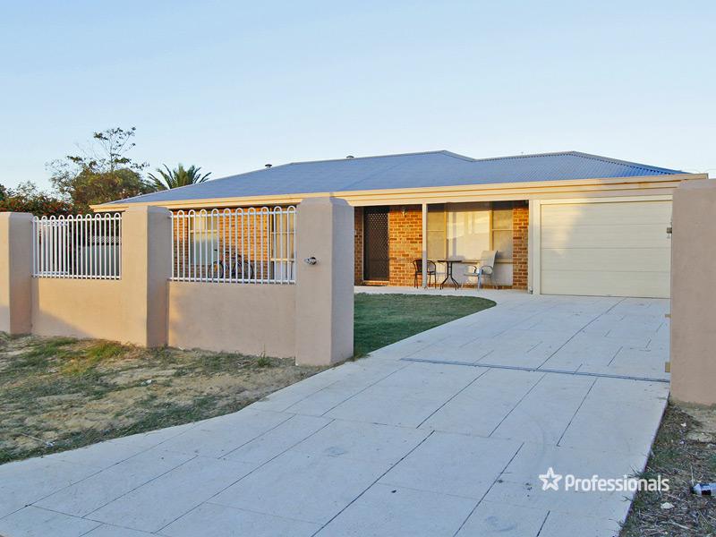 19 Gazelle Pl, Marangaroo, WA 6064