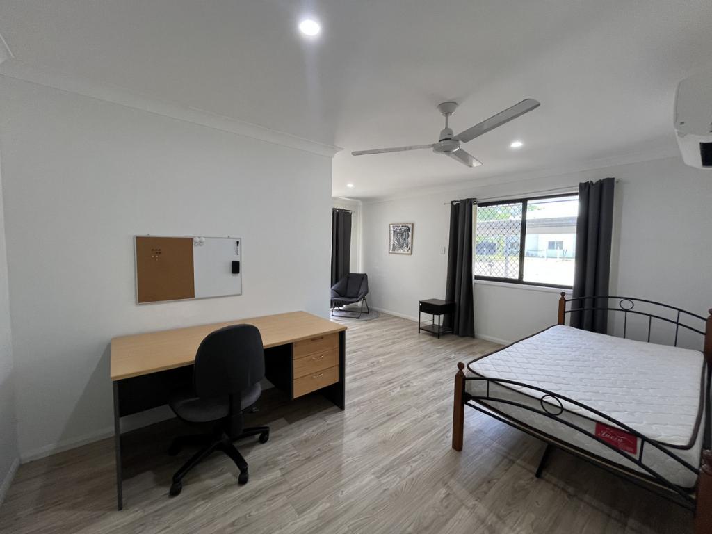 Room 4/9 Fielding Rd, College View, QLD 4343