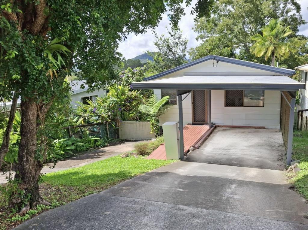 6 Buckle St, Yandina, QLD 4561