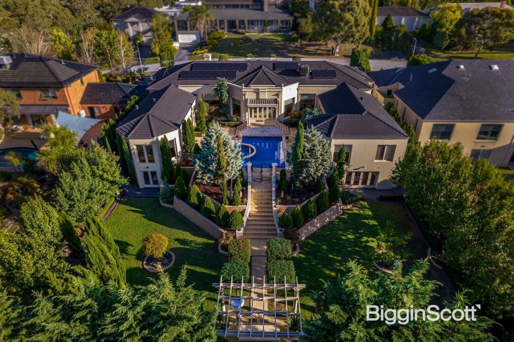 64 Deep Creek Dr, Doncaster East, VIC 3109