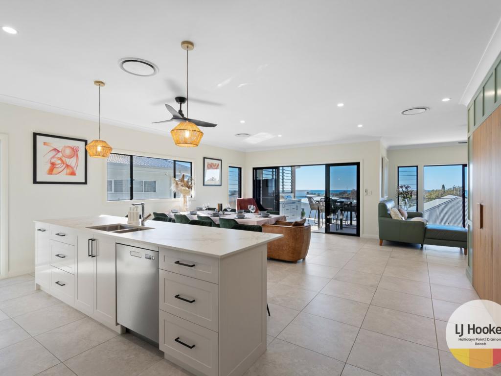 7 Shores Cres, Diamond Beach, NSW 2430