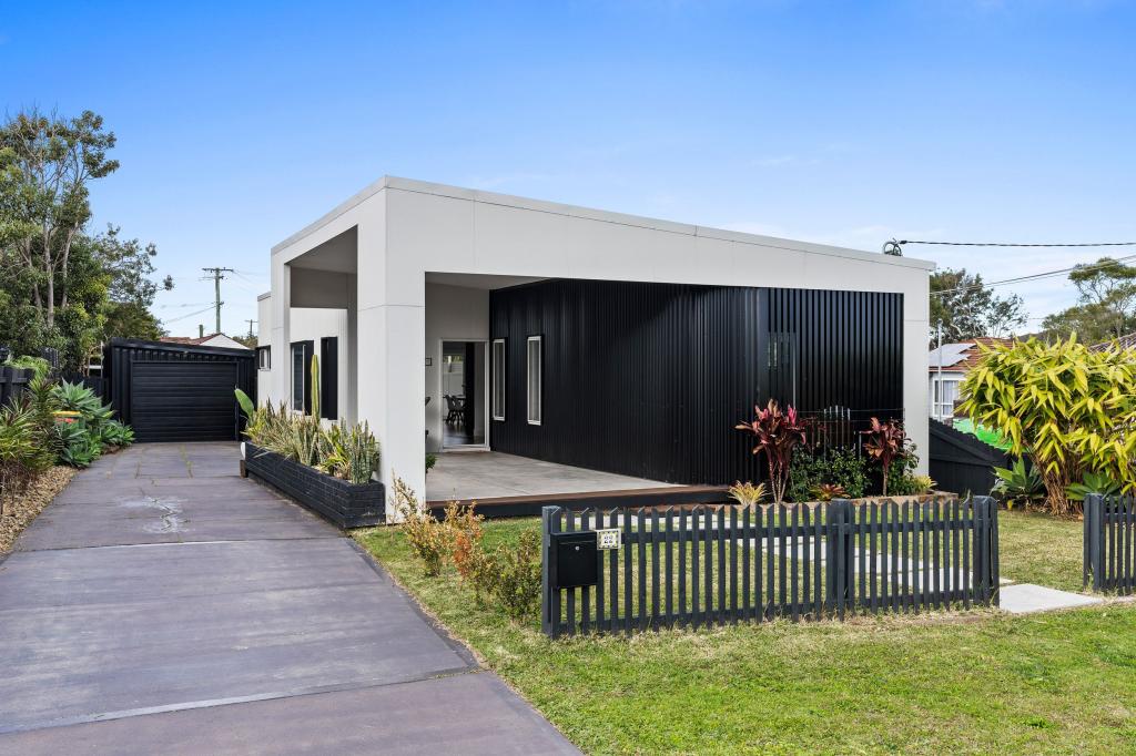 22 GOSFORD AVE, THE ENTRANCE, NSW 2261