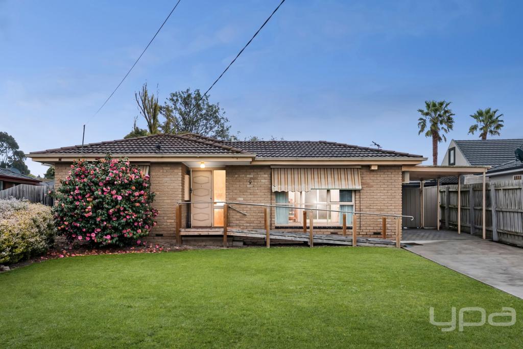 9 Bowes Pl, Craigieburn, VIC 3064