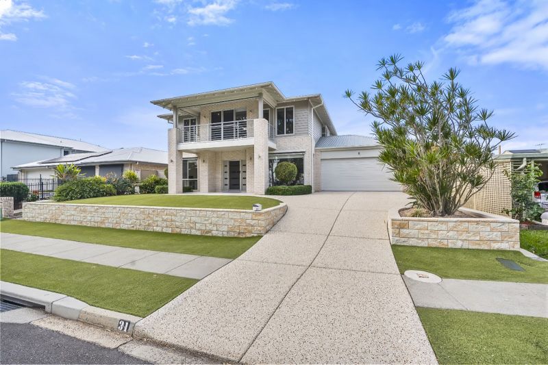 31 Solander Esp, Banksia Beach, QLD 4507