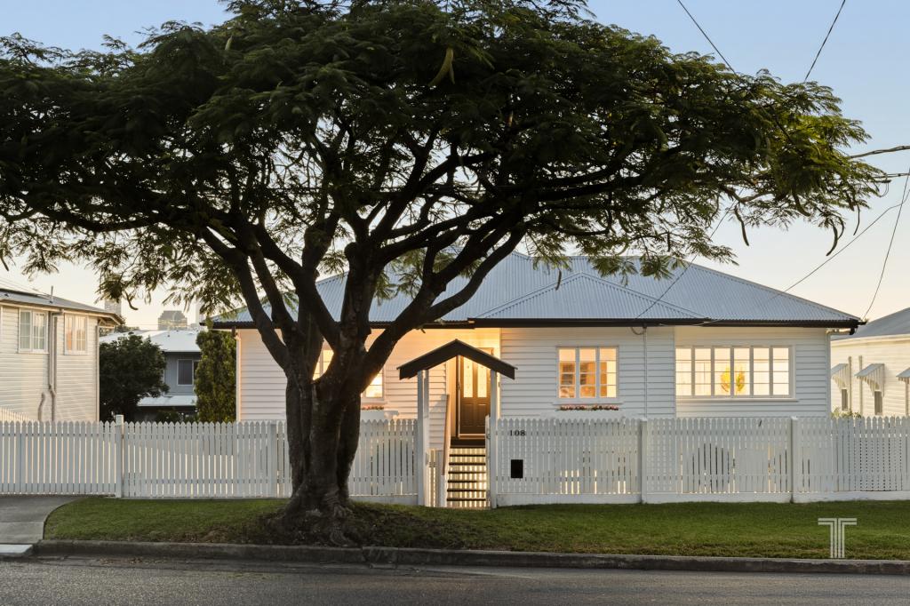 108 Philip St, Hawthorne, QLD 4171