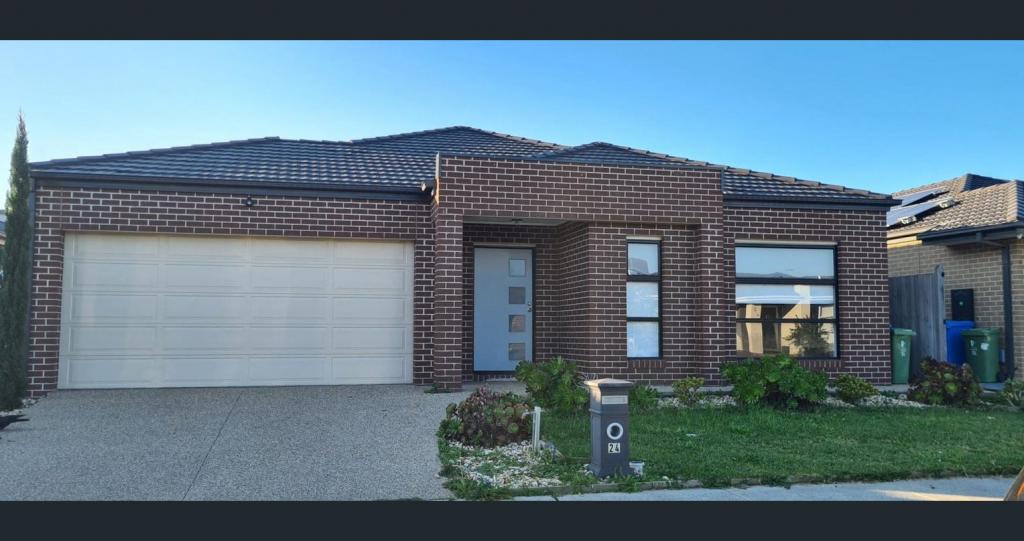 24 Bendigo Ct, Cranbourne, VIC 3977
