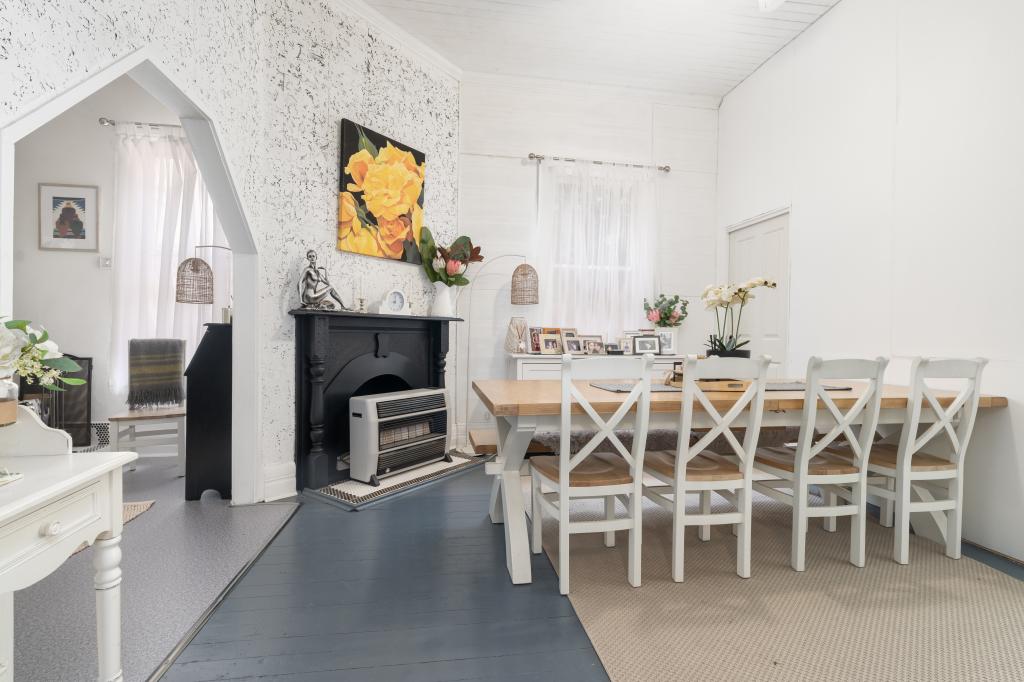 34 Balfour St, Culcairn, NSW 2660