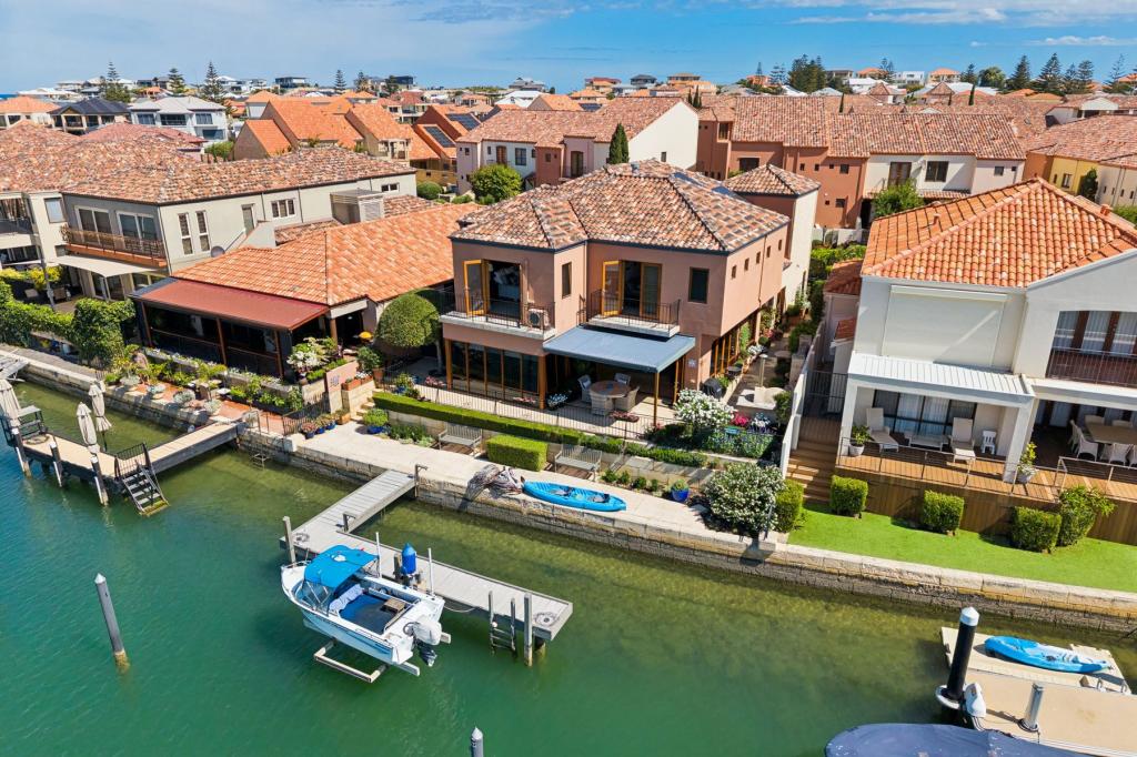 57/18 Port Qys, Wannanup, WA 6210
