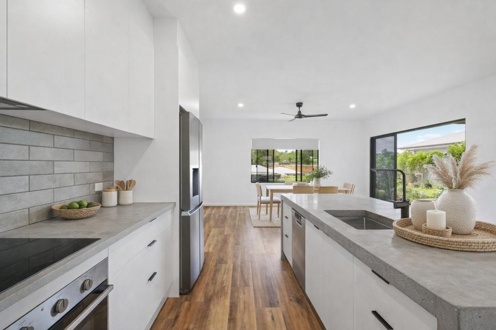 51 Rankine Ave, Yungaburra, QLD 4884