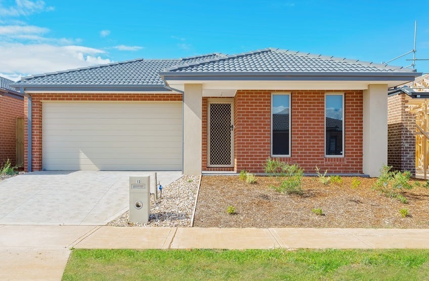 13 Selbourne St, Strathtulloh, VIC 3338