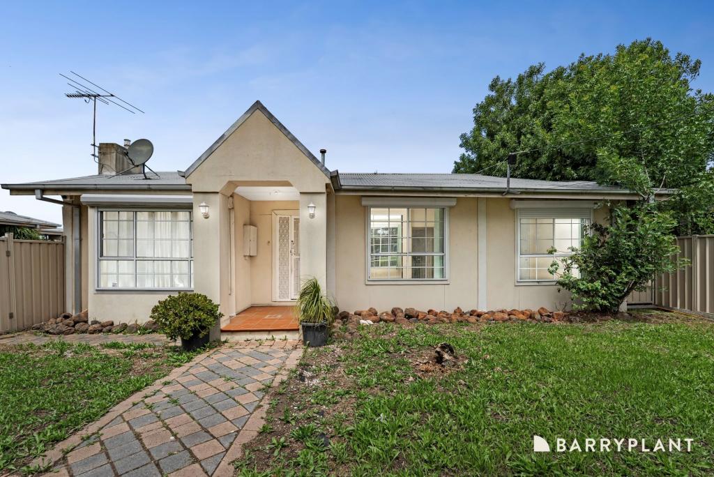 1/33 BALMORAL ST, BRAYBROOK, VIC 3019