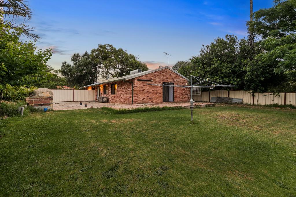 19 Avonlee Rd, Armadale, WA 6112