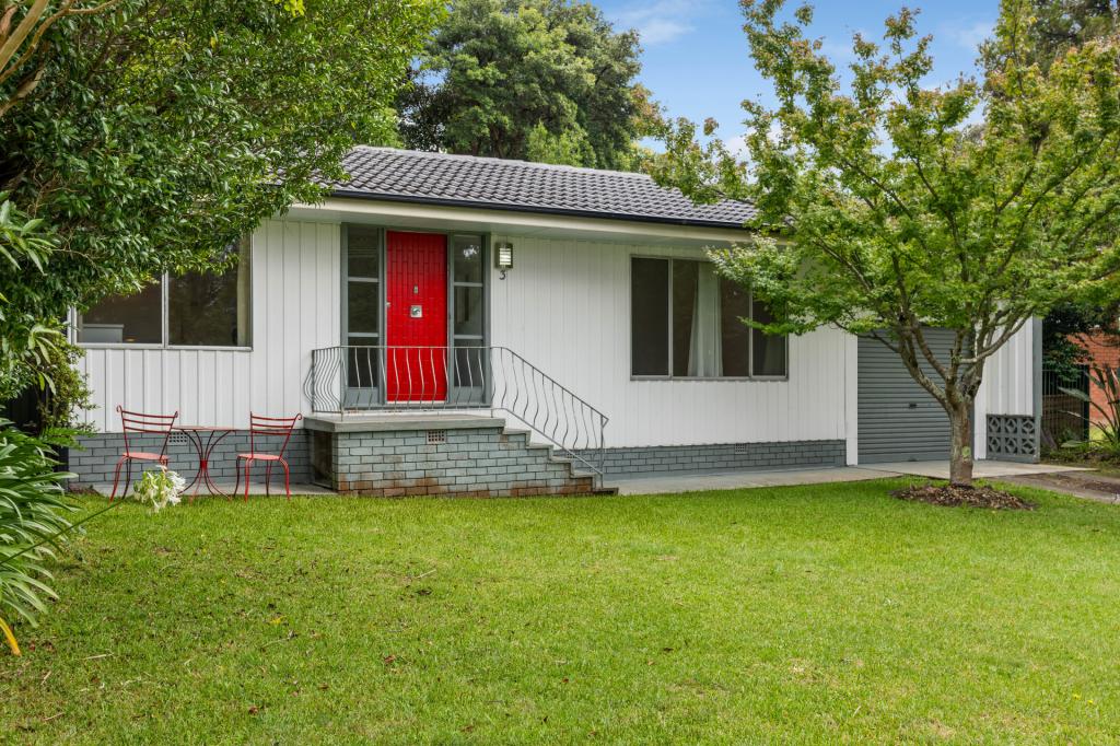 3 Murray Ave, Springwood, NSW 2777