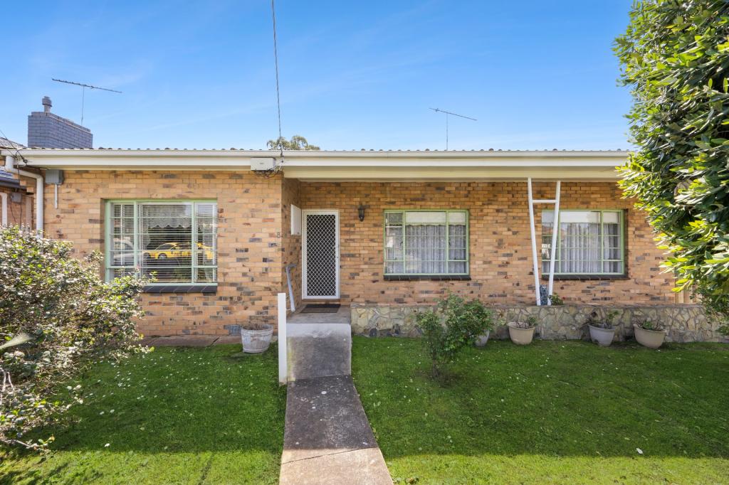 8 June Ave, Hamlyn Heights, VIC 3215