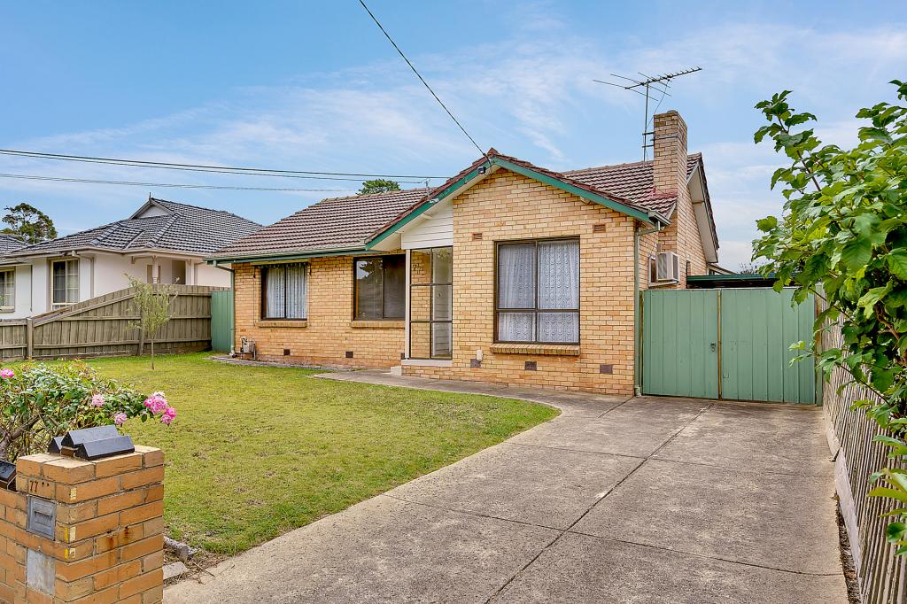 77 Lane Cres, Reservoir, VIC 3073