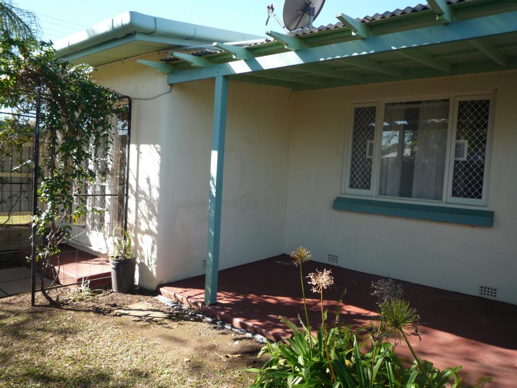 76 Laura St, Clontarf, QLD 4019