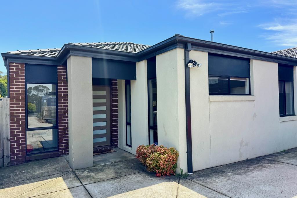 2/304 PRINCES HWY, NARRE WARREN, VIC 3805