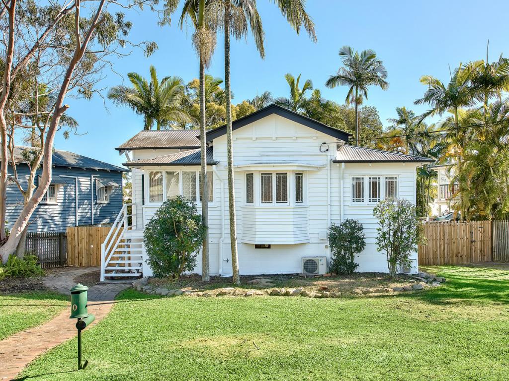 70 NINTH AVE, KEDRON, QLD 4031