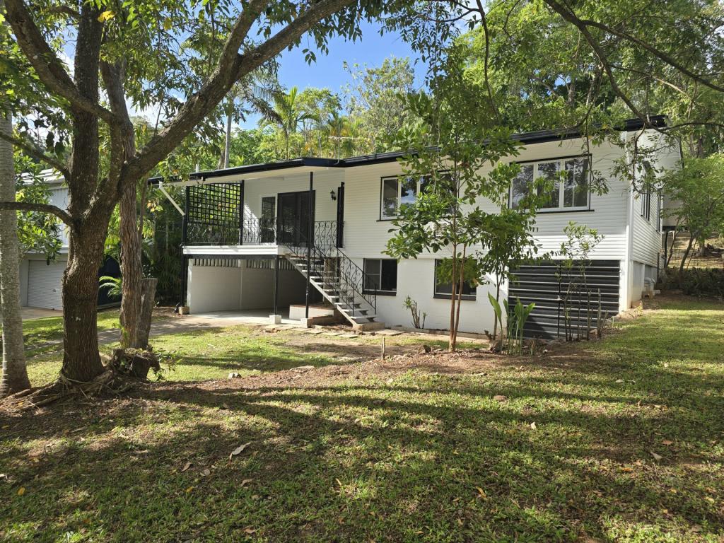 12 Walsh St, Edge Hill, QLD 4870