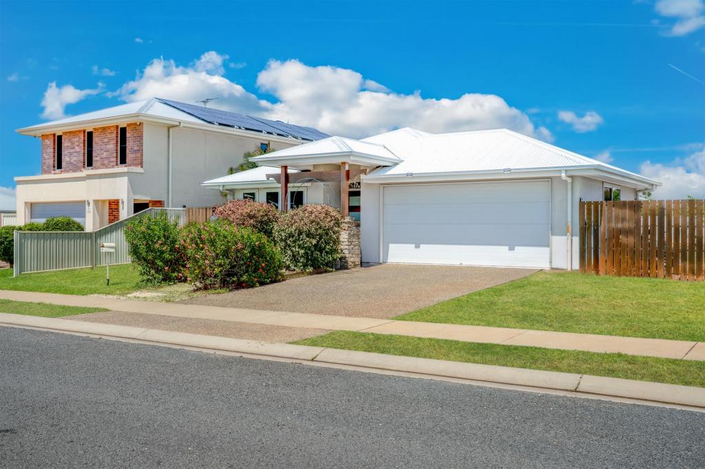 10 LONGFORD ST, EMERALD, QLD 4720
