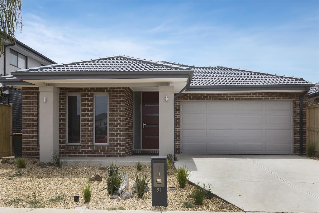 91 FESTIVAL DR, POINT COOK, VIC 3030