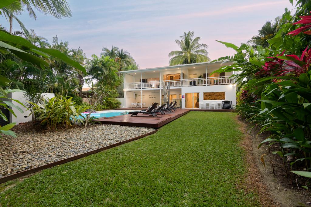 6 Sorrento Cres, Port Douglas, QLD 4877