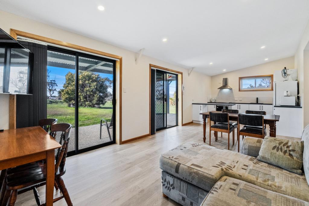 41 IMLAY ST, DUNALLEY, TAS 7177