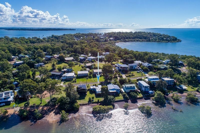 12 Coorong St, Macleay Island, QLD 4184