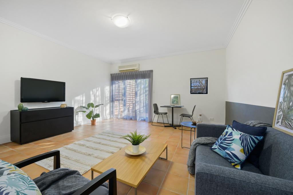 215/200 WEST COAST HWY, SCARBOROUGH, WA 6019