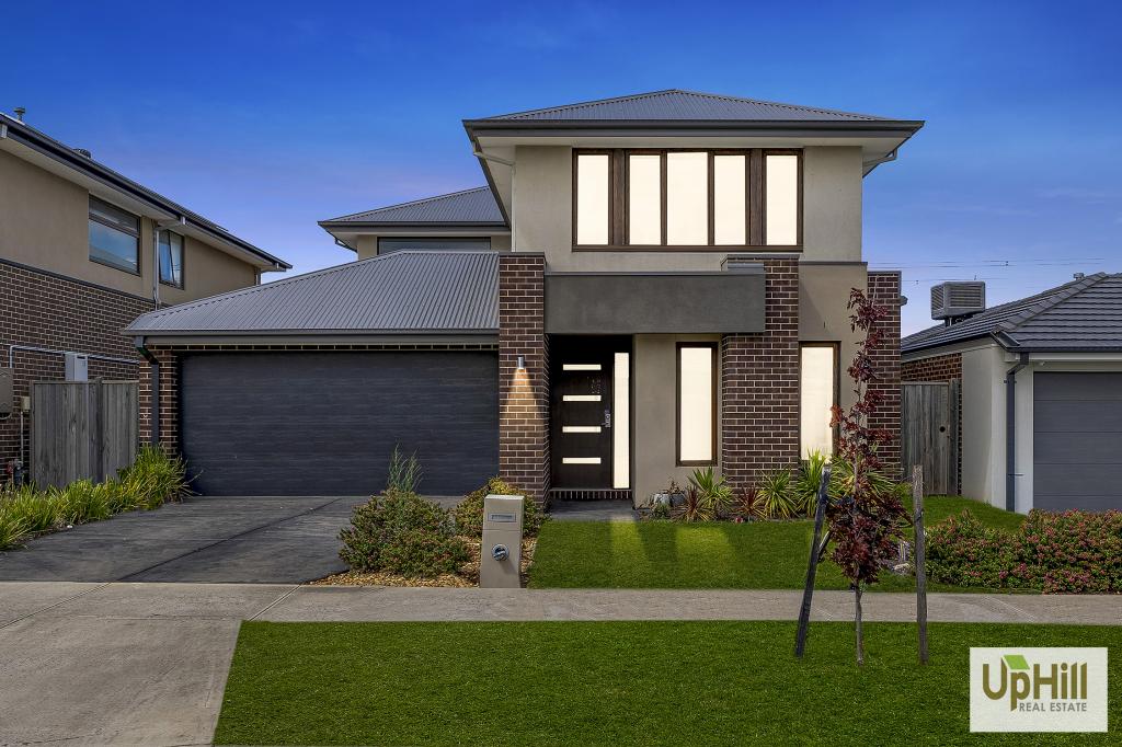 26 Serengeti St, Clyde North, VIC 3978