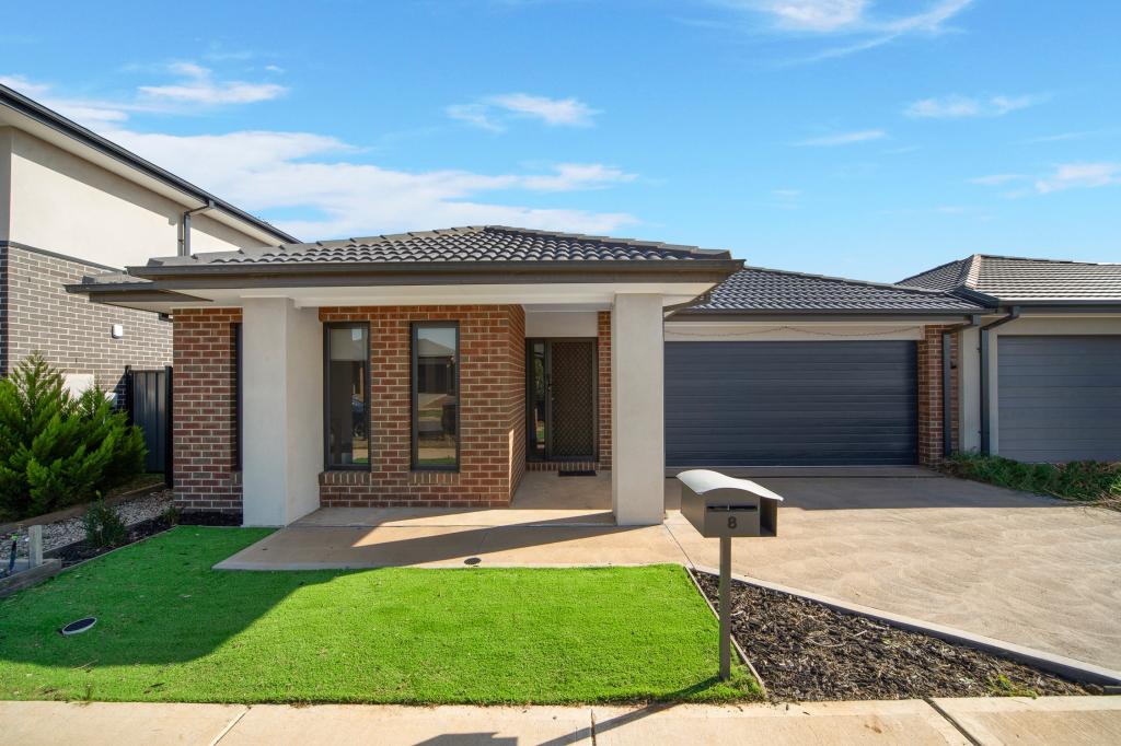 8 BAKANOVI DR, TRUGANINA, VIC 3029