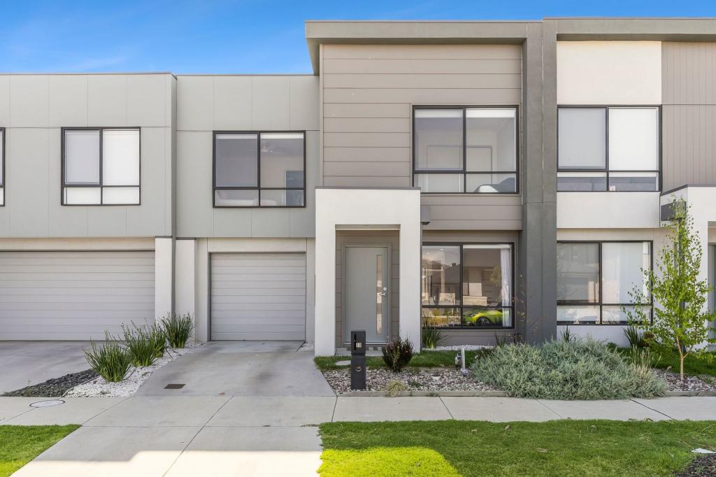 10 Paley St, Charlemont, VIC 3217